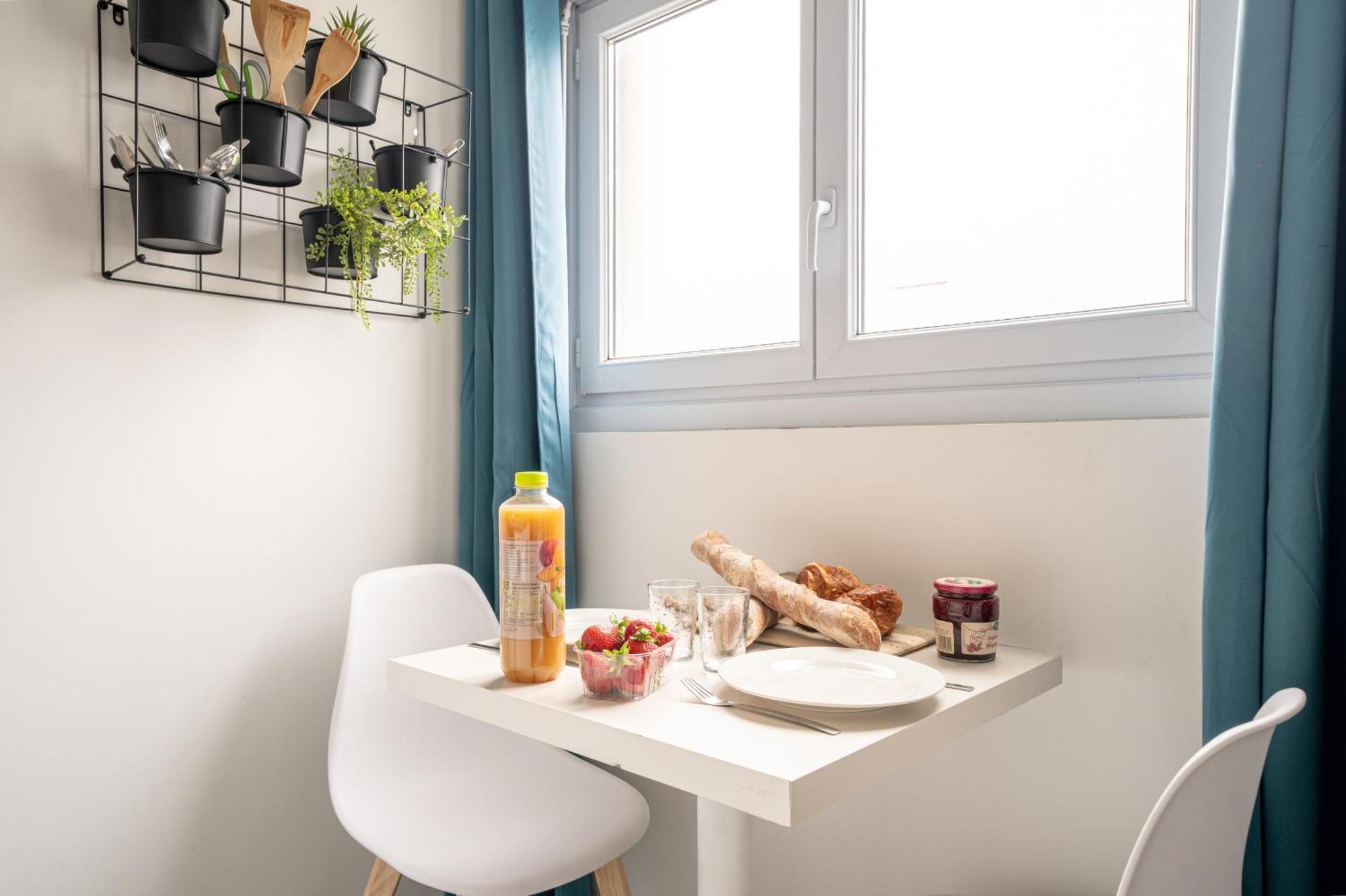 Suite Le Studio Litchi Baigne De Lumieres & Proche Des Plages Saint-Nazaire  Extérieur photo